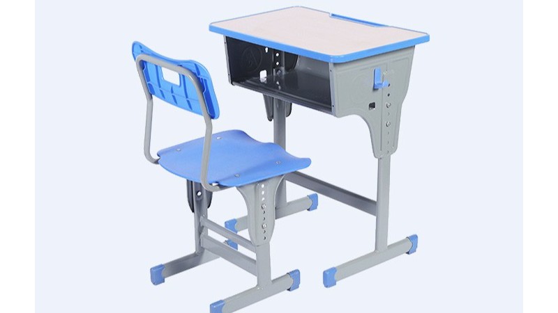 鸿凯家具 | 钢木课桌椅的制作